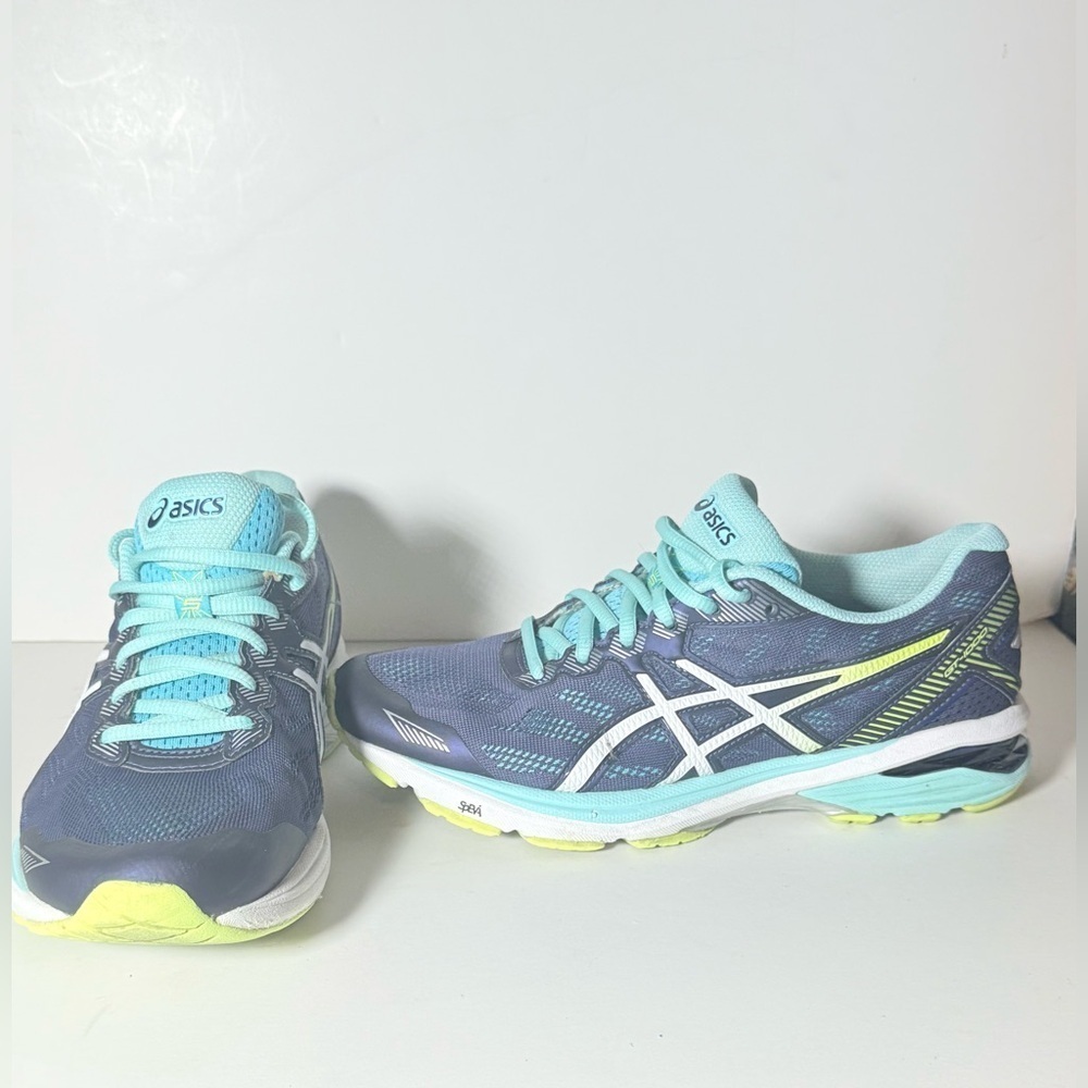 Women's ASICS GT-1000 Running Cross Training Shoes Size 8 ( T6A8N)